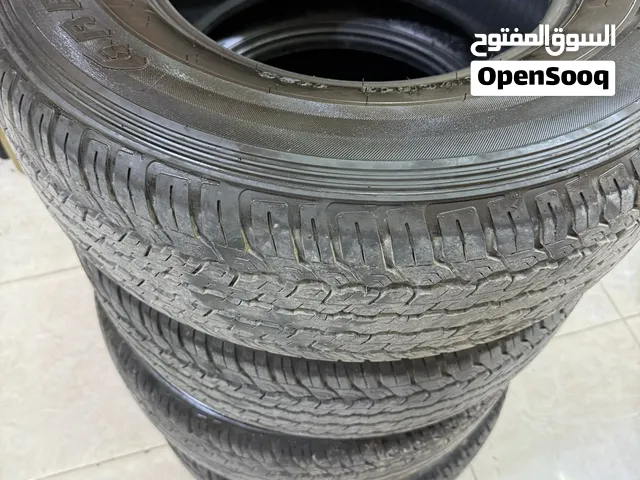تواير شبه جديده استخدام بسيط جدا موديل  265/70/ 2025