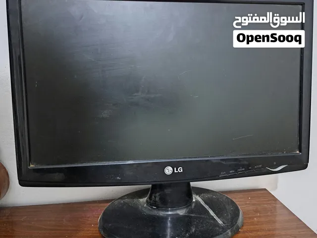18.5 LG monitors for sale  in Gharyan