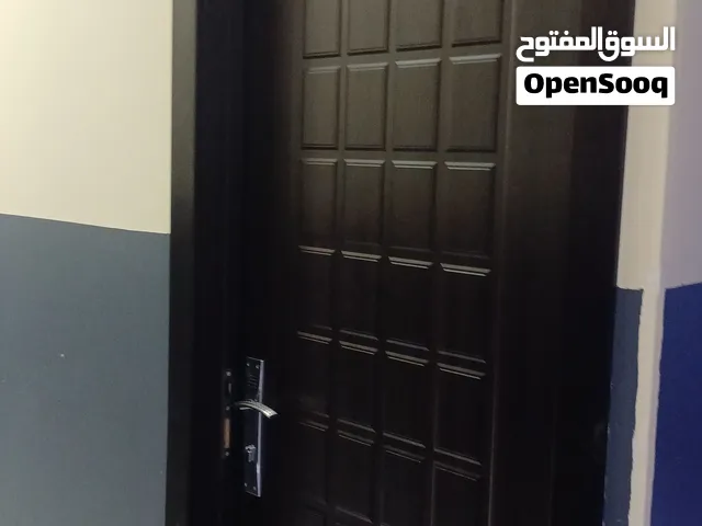 باب داخلي للبيع مساحه 80سم 16 باب دبي السطوه البدع