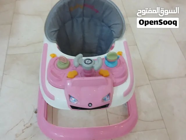 للبيع مشاية اطفال بحالة جيدة