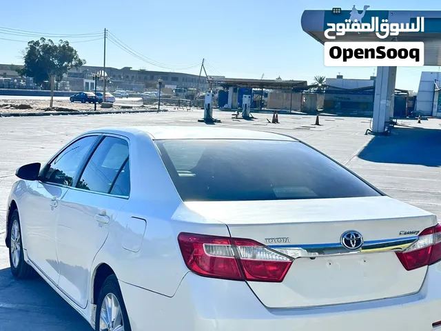 كامري للبيع محرك ربي يبارك كنبيو ربي يبارك مكيف مشاءالله صاله ربي يبارك الهيكل يبي شوي تشطيب.      ً