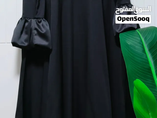طقم ملكي فخم: فستان أسود (L) + هيلز نعل أحمر (39) جديد لقطة