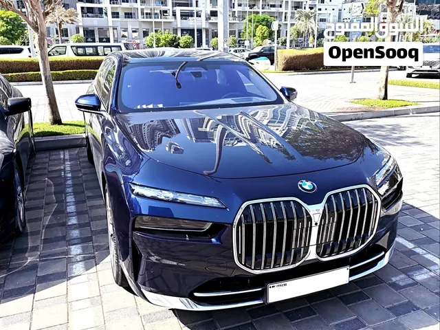 BMW 735i 2023 خليجي43350 كم فل مواصفات Business Bay