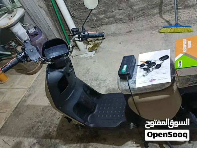 السعر 600 دينار عراقي