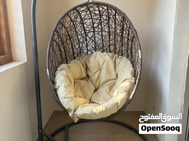 كرسي معلق او كرسي ارجوحه