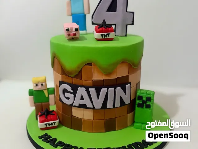 LOOKING FOR BUDGET-FRIENDLY CUSTOMIZED CAKE & CUPCAKES