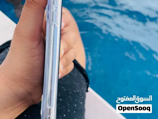 السلام عليكم ورحمة الله وبركاته عندي ايفون اكس عادي ربي يبارك مشكله صوت بس ربي يبارك السلام عليكم