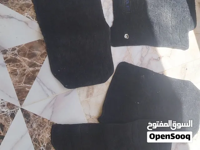 سجاد نيسان ليف