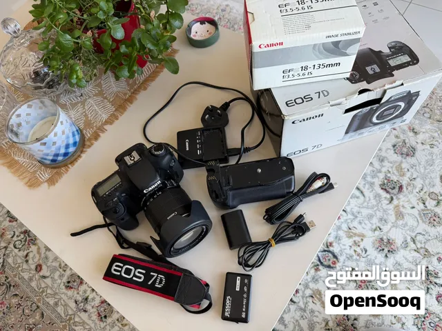 Canon EOS 7D + 18-135mm Lens
