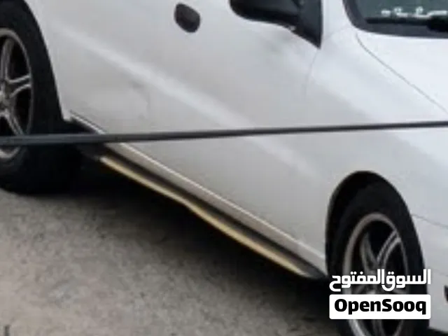 طقم مرشات جانبية (قطعتين - يمين وشمال) للبيع!