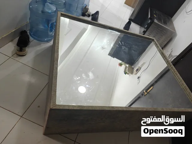 طاولة نضيفة