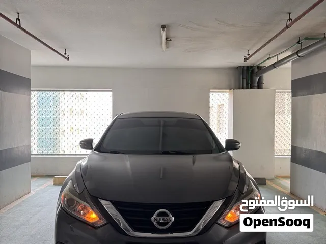 Used Nissan Altima in Ajman
