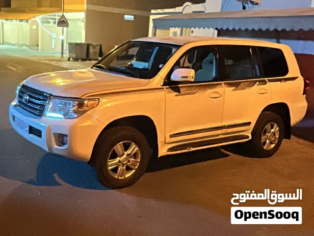 لاند كروزر G موديل 2013 ممشىى الموتر 450 الف الموتر نظيف وتم تبديل القطع وكاله مطلوب 7300دينار وقابل