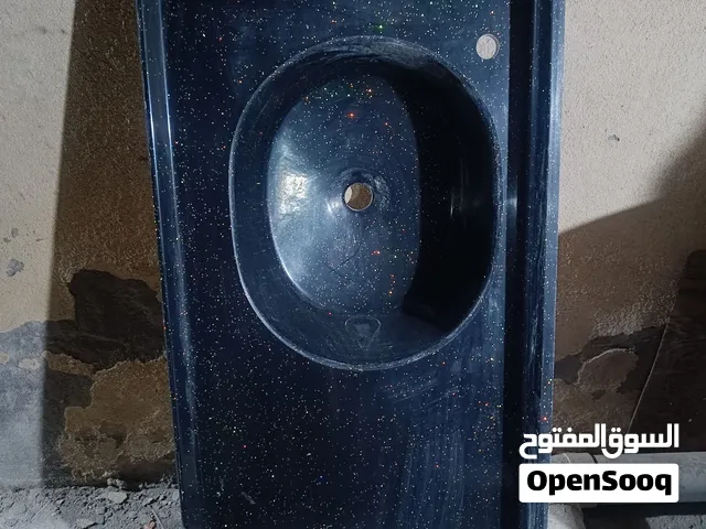 سنك مرمر طول 135 وعرض 60 نضيف جدأ
