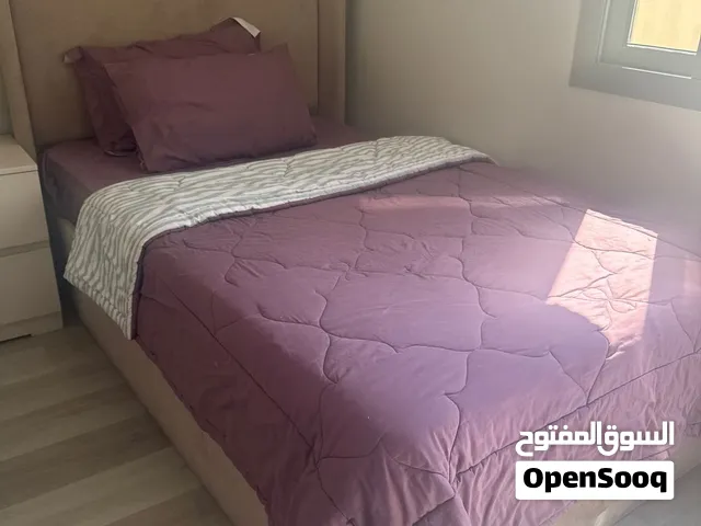 سرير بيع مستعجل
