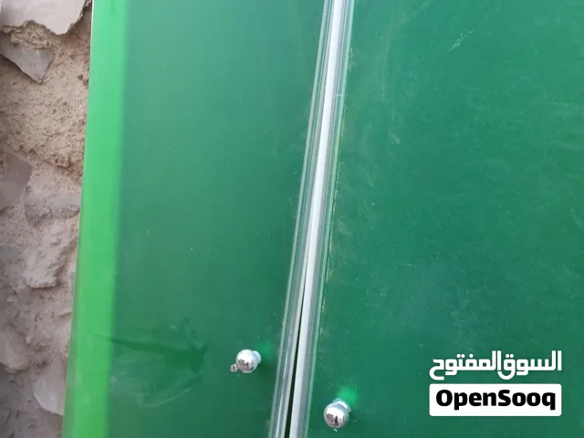 ابواب حمام سوكريت للبيع اربع فردات عجال