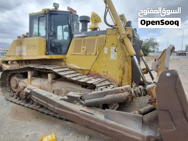 كوماتسو بلدوزر 2011