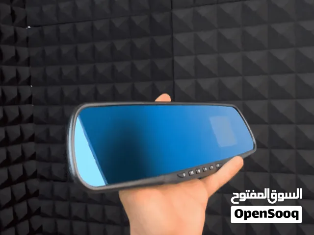 مرآة سيارة مع كامرة تسجيل أمامي وخلفي بدقة عالية  الاستخدامات:  تسجيل كل ما يحدث أمام وخلف السيارة أ