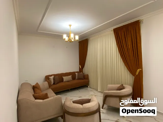 اثاث مستعمل بحالة ممتازة للبيع