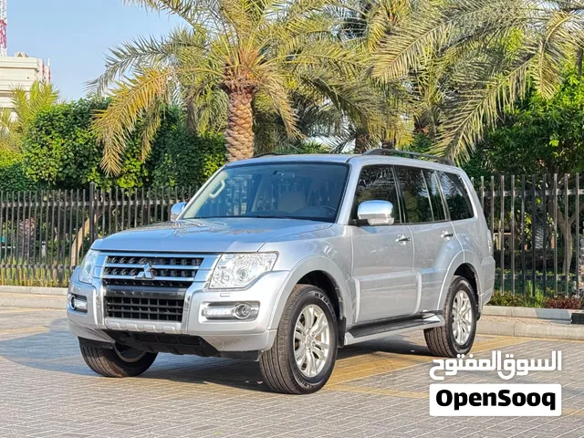 MITSUBISHI PAJERO -3.8- FULLY LOADED