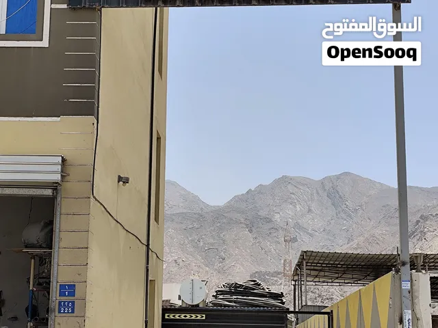 ورشة اصلاح السيارات بالمسفاه متكامله بجميع المواصفات
