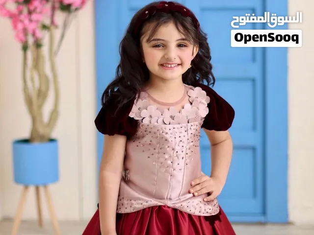 ثيم سانتورينا خشبي للبيع بحجم كبير يناسب الكبار والصغار بكامل مستلزماته