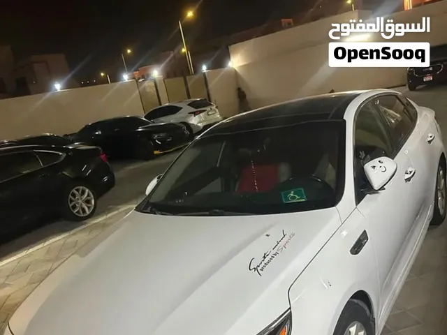 سياره كيا أوبتيما موديل 2017