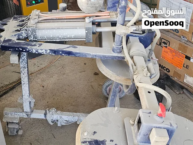 معدات صناعيه ، لواحح مع فاكوم للشايش والزجاج