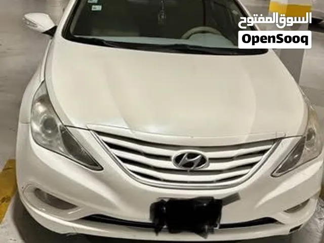 Hyundai Sonata 2011