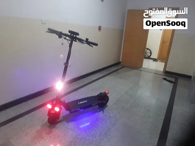 سكوتر كورني T4