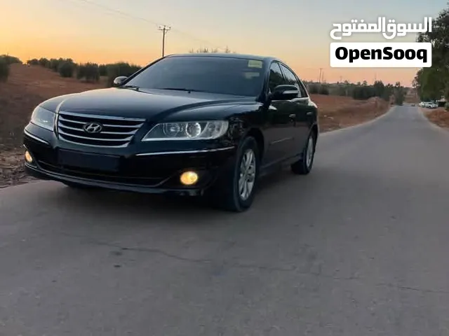 ازيرا 2010 تسجيل حديد سياره ما شاء الله عيب لا السعر 35000 من مكان سبها او افاري