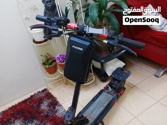 للبيع سكوتر كهربائي M4 Pro – Electric Scooter