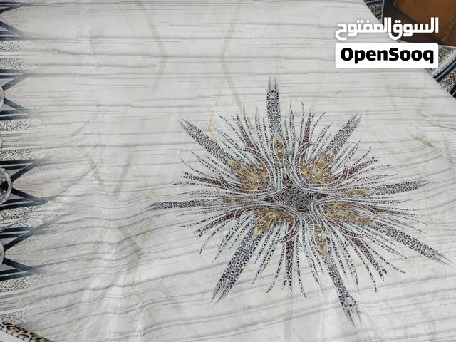 جوت لبيع مفروشات فرشه وحده جدد ونضاف اقره الوصف