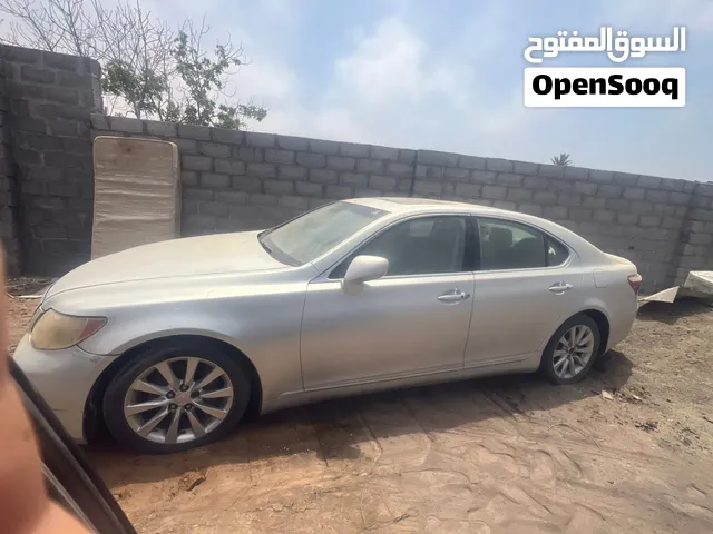 قطع غيار 460 لكزز 2007