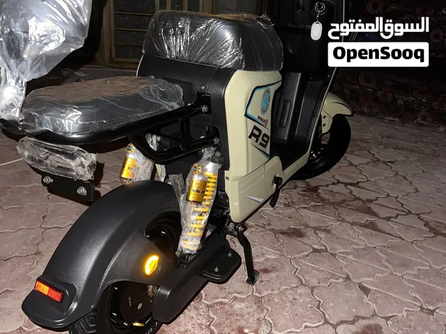 دراجة R9 جديده زيرو