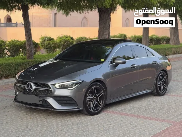 مرسيدس CLA250 AMG (خليجي ) 2022 بانوراما رمادي ومن الداخل احمر بحالة وصبغ وسيرفس الوكالة كالجديده