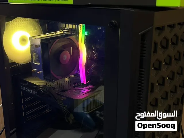 PC شبه جديد ونظيف جدا