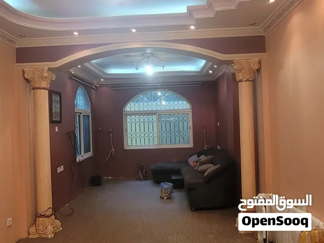 352 m2 4 Bedrooms Townhouse for Sale in Sana'a Haddah