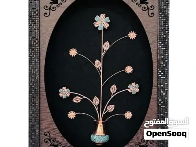 لوحة فنية على شكل زهرة من النحاس والفيروز الطبيعي مع مزهرية صغيرة – ديكور أنيق بطابع إيراني أصيل