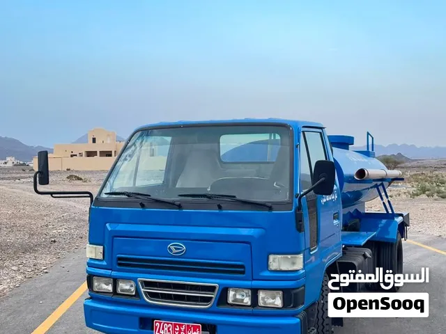 تنكر ديهاتسو 2009 نظيف جدا بحالة الوكالة