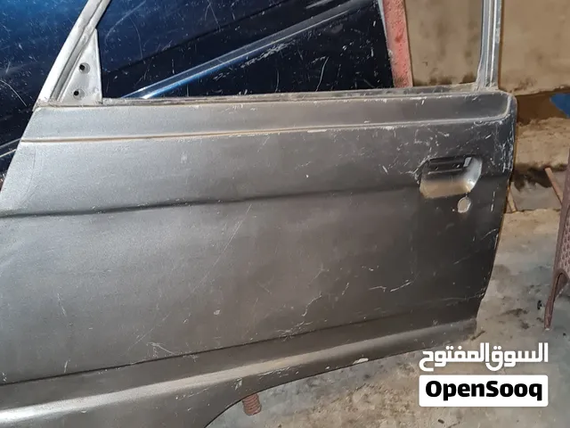 باب أمامي شمال سوزوكي