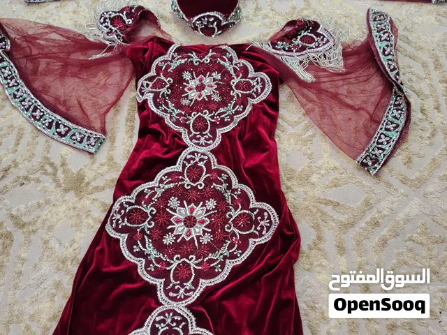 فساتين زفاف تقليديه