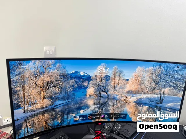 This Asus ROG OLED 34 inch 2K 240 Hz gaming monitor in excellent condition