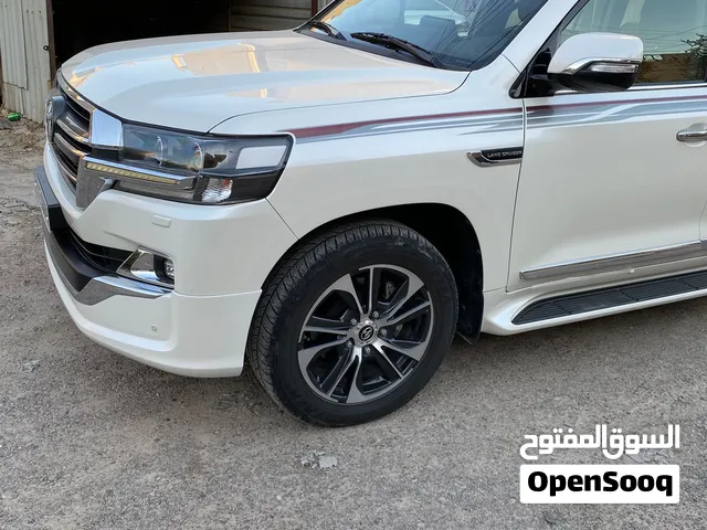 بيع لاندكروزر موديل 20 جديد