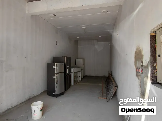 للأيجار محل تجاري دكان للأيجار في منطقة الهملة .