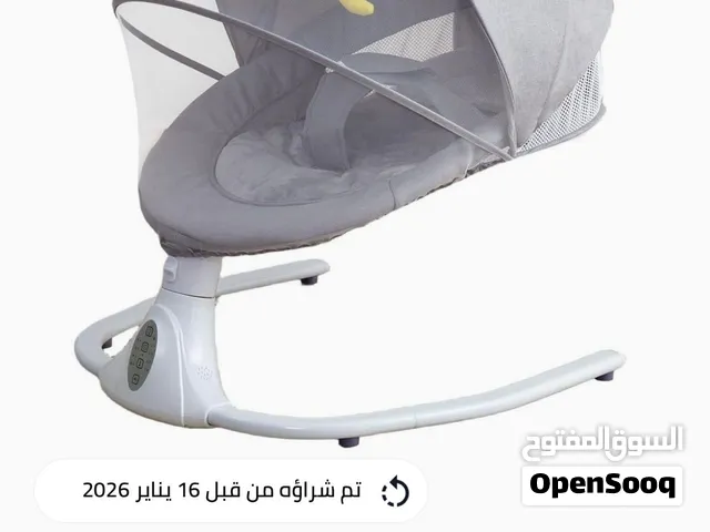كرسي هزاز مع ناموسية