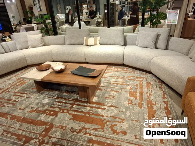 طقم أثاث تركي فاخر بقاعدة خشب أصلي solid wood  من محل انزا هوم يتسع لعشرة أشخاص