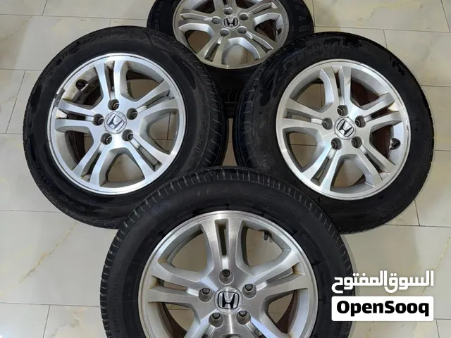 للبيع رنقات اصليين هوندا اكورد معه البلوط   حجم 16
