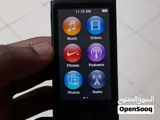 ipod nano 7th gen l 16gb l black l only works when plugged in