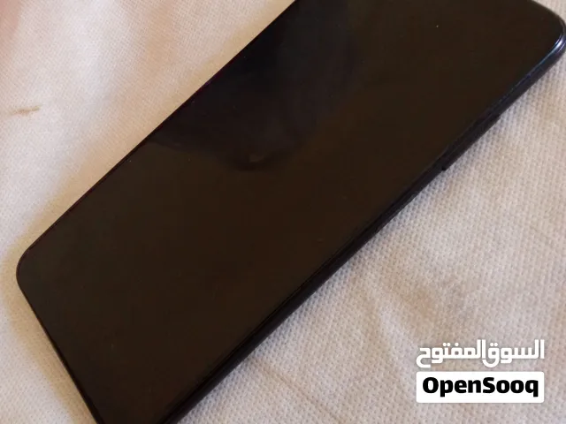 Samsung galaxy A03s حاله جيد جدا الشاش و السماعات جيد جدا